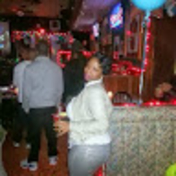 Meet your Posher, Avis - Picture 1 of 1